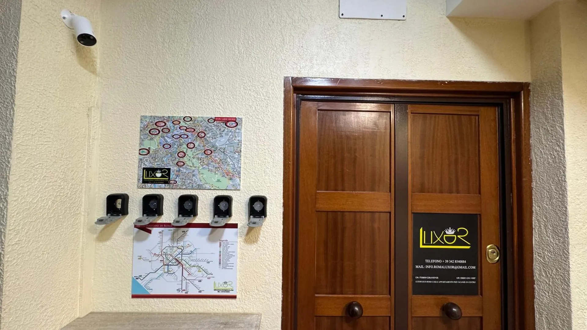 Luxor Eco Roma Casa E Appartamento Per Vacanze In Centro Piazza Bologna, Colosseo, Piazza Di Spagna, Vaticano, San Pietro, Sapienza, Fontana Di Trevi, Piazza Navona, Trastevere, Tiburtina, Termini, Aeroporto