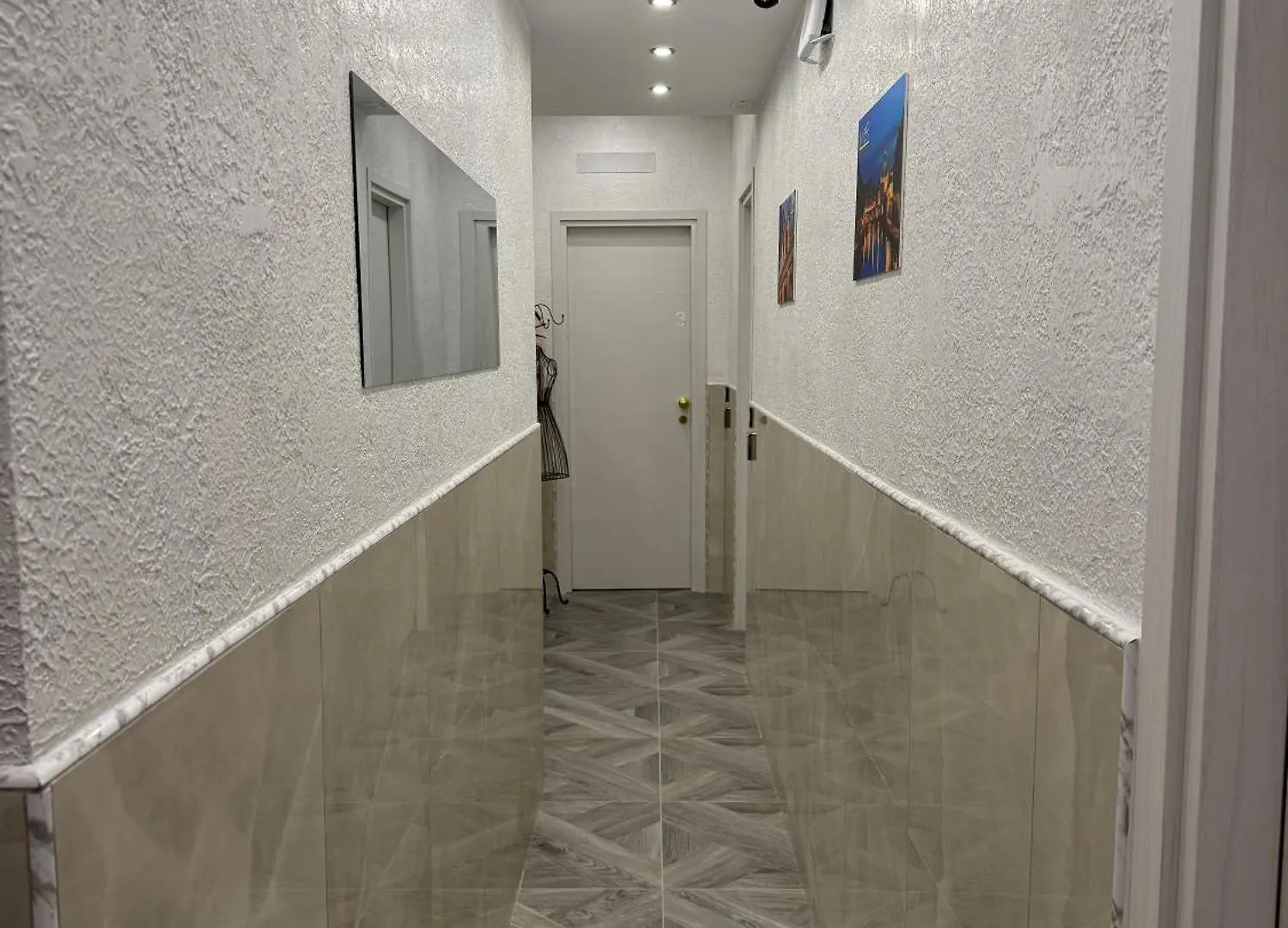 Bed & Breakfast Luxor Eco Roma Casa E Appartamento Per Vacanze In Centro Piazza Bologna, Colosseo, Piazza Di Spagna, Vaticano, San Pietro, Sapienza, Fontana Di Trevi, Piazza Navona, Trastevere, Tiburtina, Termini, Aeroporto