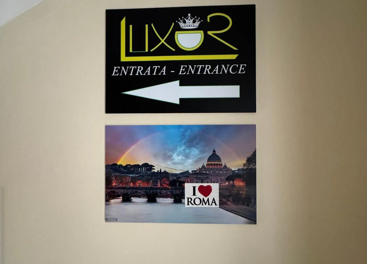 Bed & Breakfast Luxor Eco Roma Casa E Appartamento Per Vacanze In Centro Piazza Bologna, Colosseo, Piazza Di Spagna, Vaticano, San Pietro, Sapienza, Fontana Di Trevi, Piazza Navona, Trastevere, Tiburtina, Termini, Aeroporto