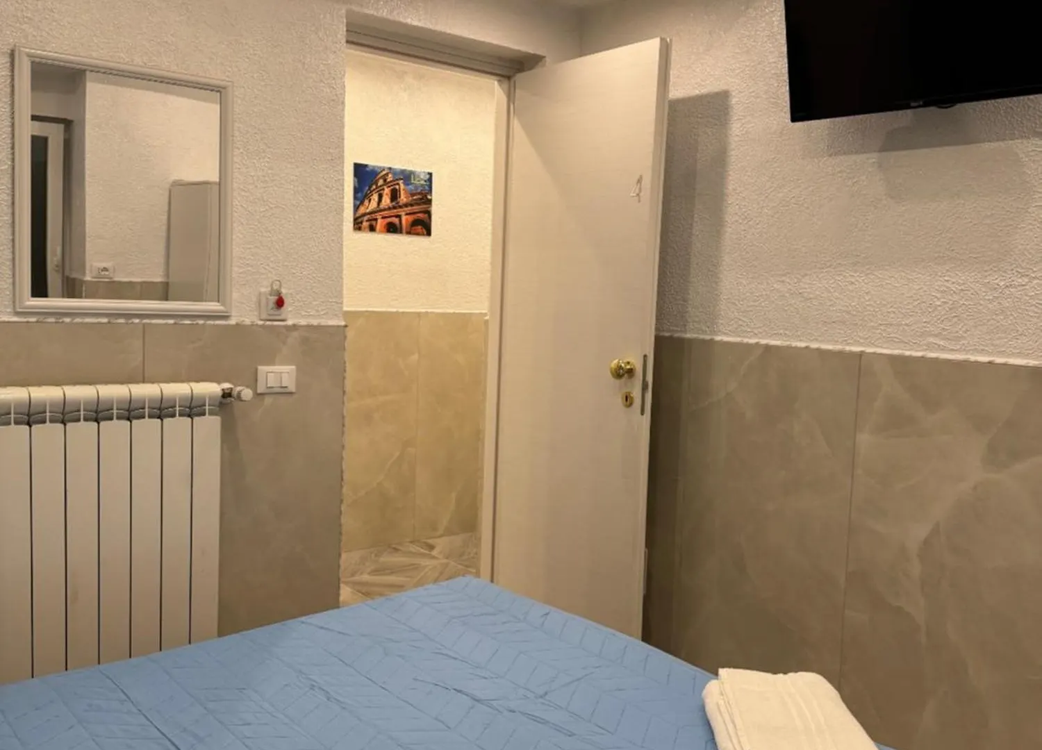 Luxor Eco Roma Casa E Appartamento Per Vacanze In Centro Piazza Bologna, Colosseo, Piazza Di Spagna, Vaticano, San Pietro, Sapienza, Fontana Di Trevi, Piazza Navona, Trastevere, Tiburtina, Termini, Aeroporto Bed & Breakfast Rome