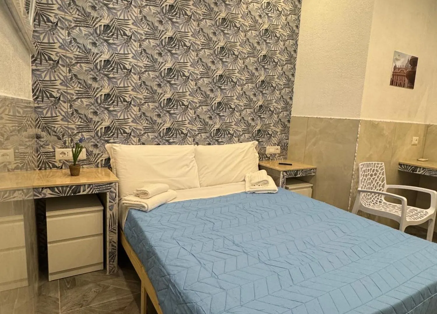 Luxor Eco Roma Casa E Appartamento Per Vacanze In Centro Piazza Bologna, Colosseo, Piazza Di Spagna, Vaticano, San Pietro, Sapienza, Fontana Di Trevi, Piazza Navona, Trastevere, Tiburtina, Termini, Aeroporto Bed & Breakfast Rome