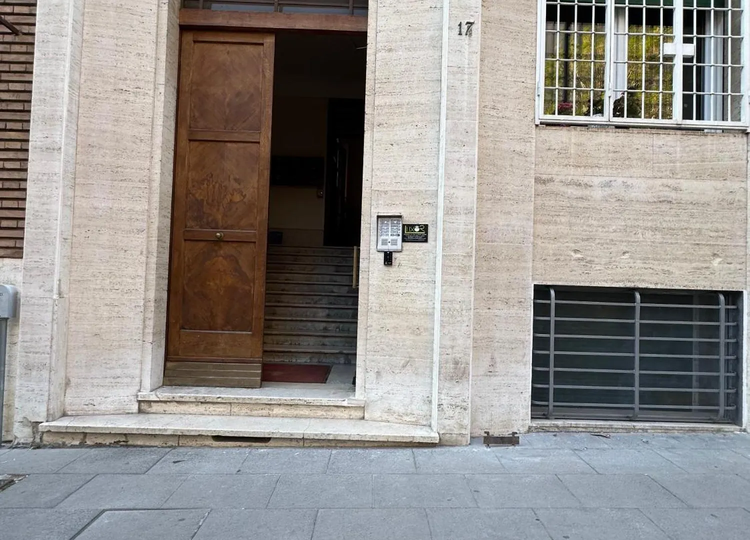 Bed & Breakfast Luxor Eco Roma Casa E Appartamento Per Vacanze In Centro Piazza Bologna, Colosseo, Piazza Di Spagna, Vaticano, San Pietro, Sapienza, Fontana Di Trevi, Piazza Navona, Trastevere, Tiburtina, Termini, Aeroporto